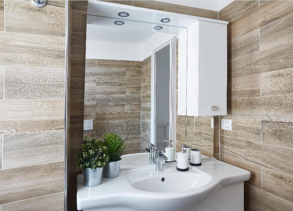 Beautiful Bohemian Apartment In Center Conditioned Air Como Ngoại thất bức ảnh